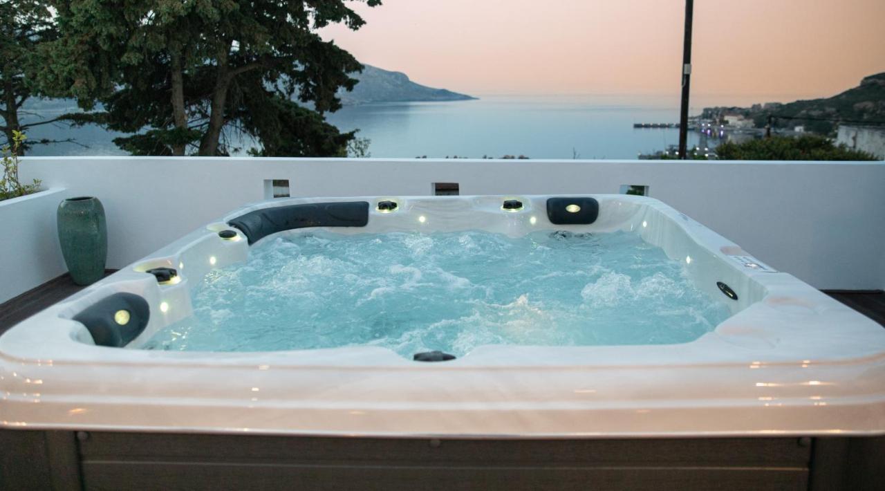Sunny Bay Holiday home